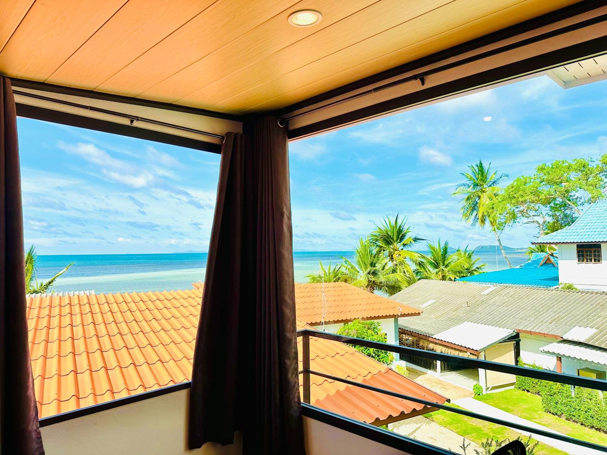 The Scenery Beach Resort Baan Khai Bagian luar foto