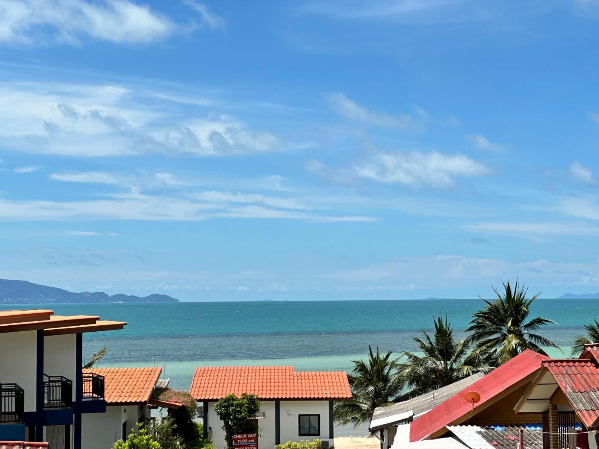 The Scenery Beach Resort Baan Khai Bagian luar foto