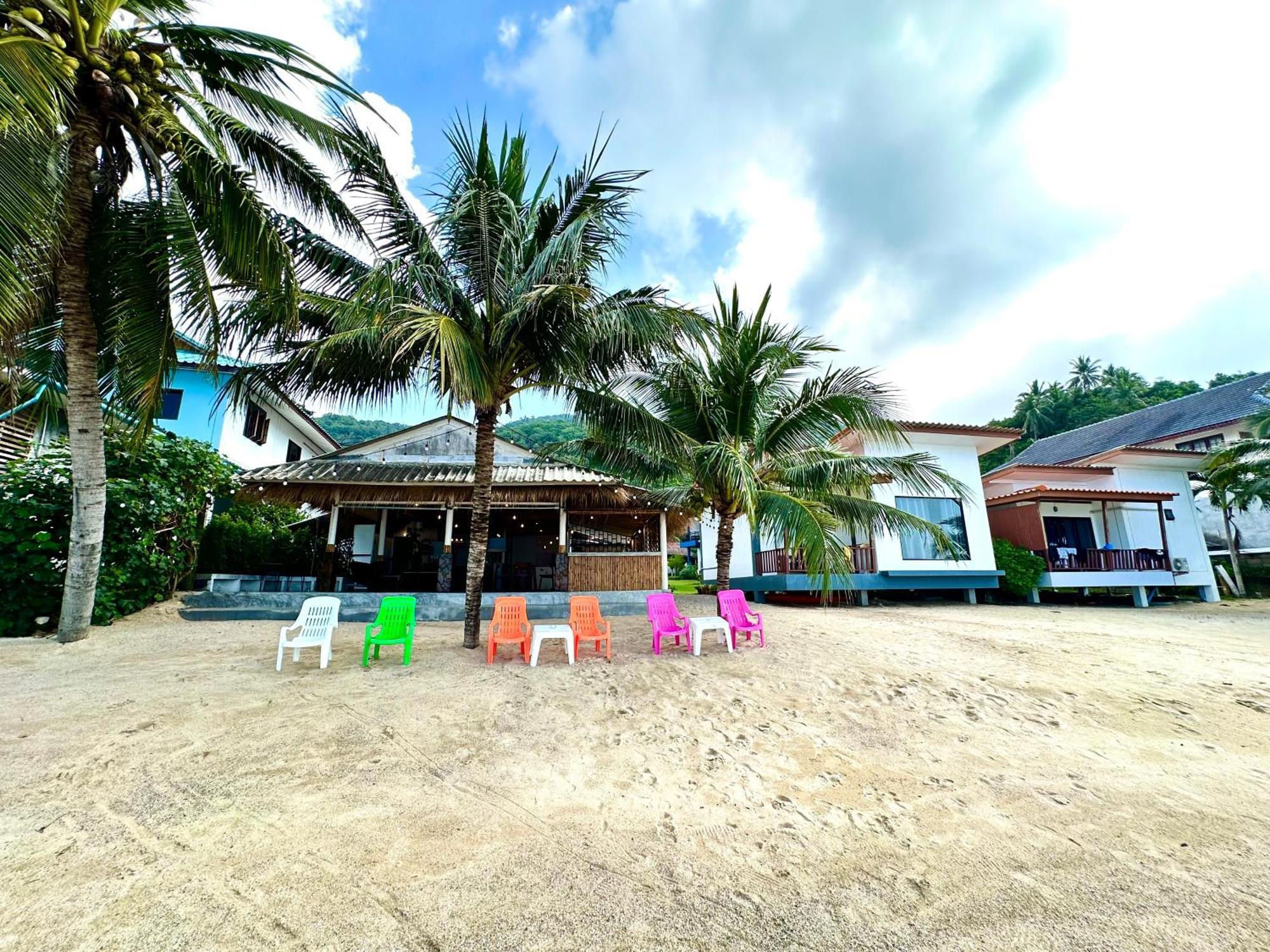 The Scenery Beach Resort Baan Khai Bagian luar foto