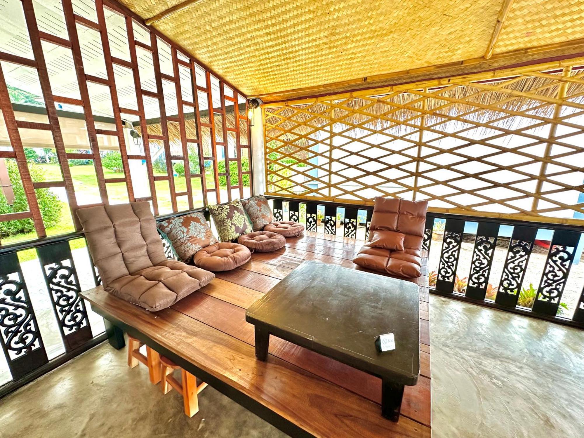 The Scenery Beach Resort Baan Khai Bagian luar foto