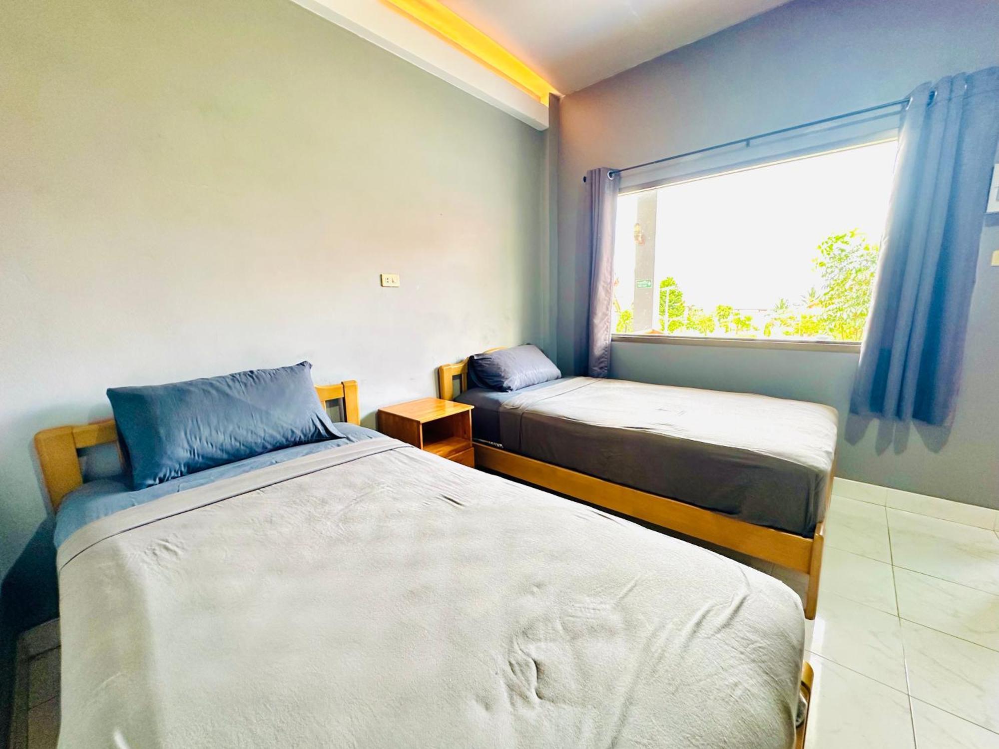 The Scenery Beach Resort Baan Khai Bagian luar foto