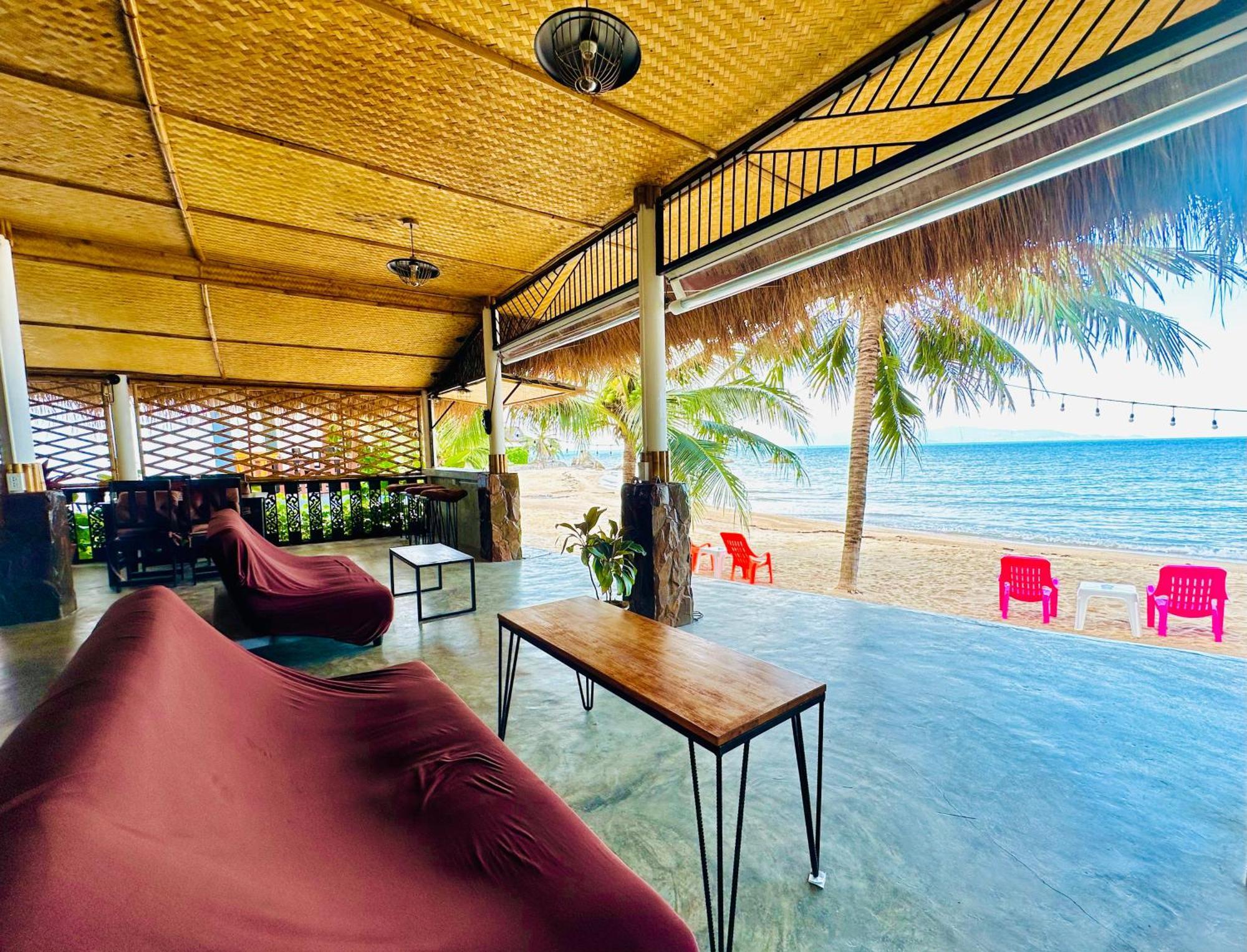The Scenery Beach Resort Baan Khai Bagian luar foto